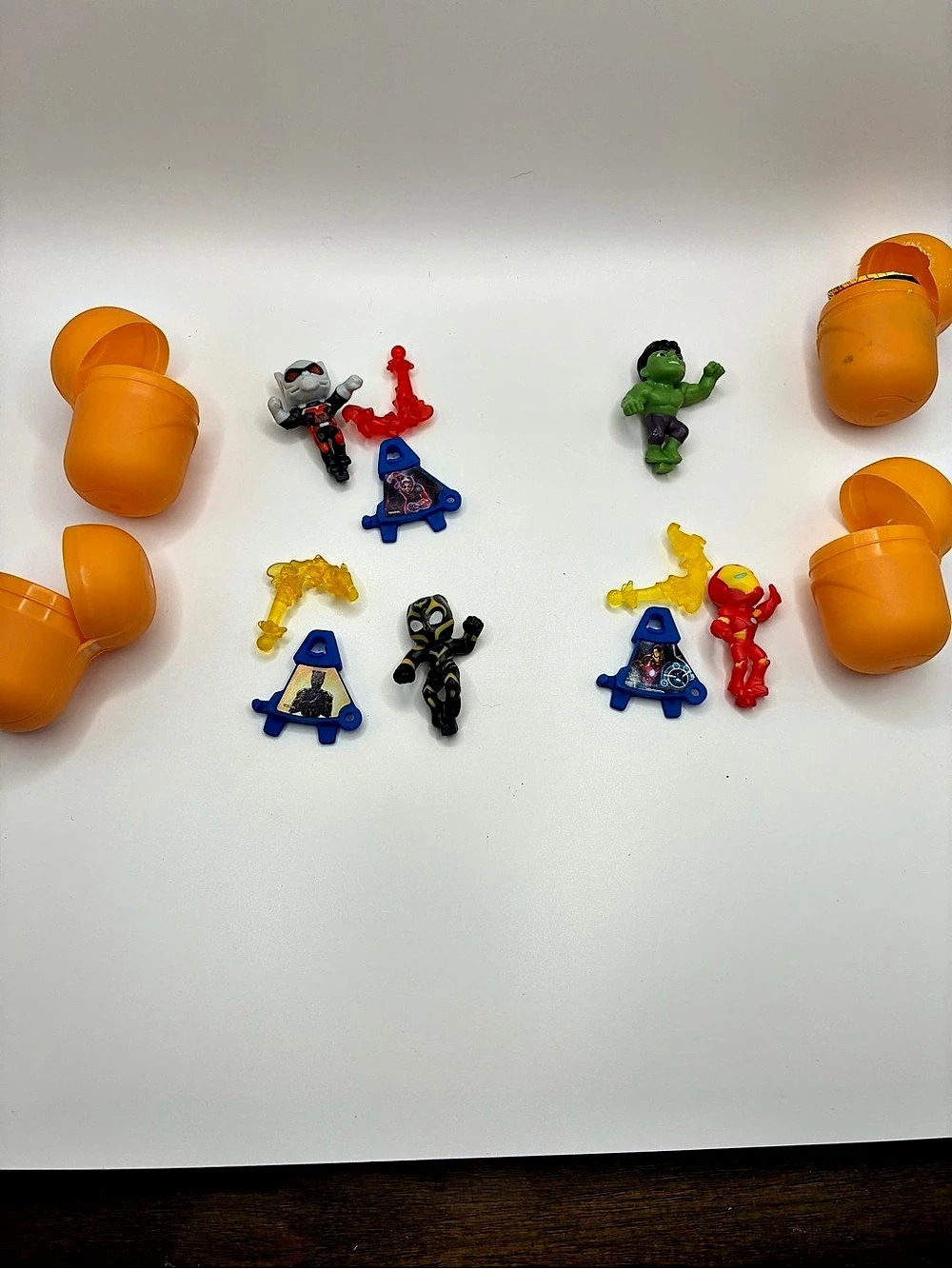 Kinder Joy Marvel Avengers Surprise Toy Set Figures